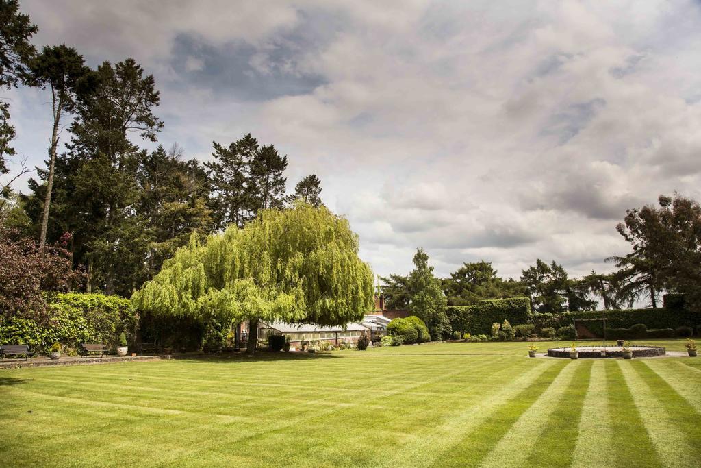 Hogarths Stone Manor Hotel Kidderminster Kültér fotó